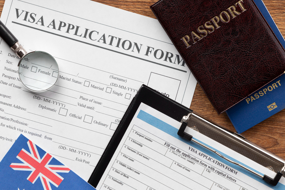 perbedaan kitas dan visa